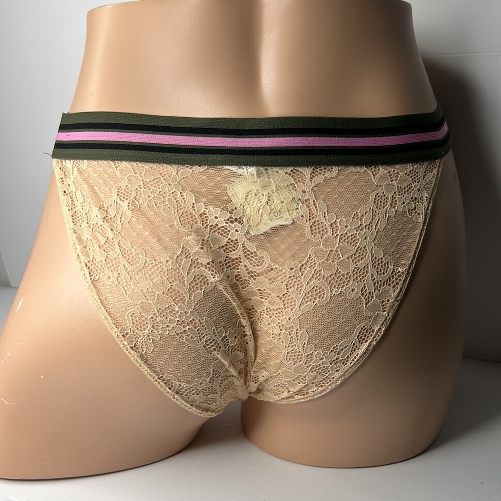 Forever 21 Beige Lace With Sporty Stripe Elastic Waistband Panties Sz L NWT‎